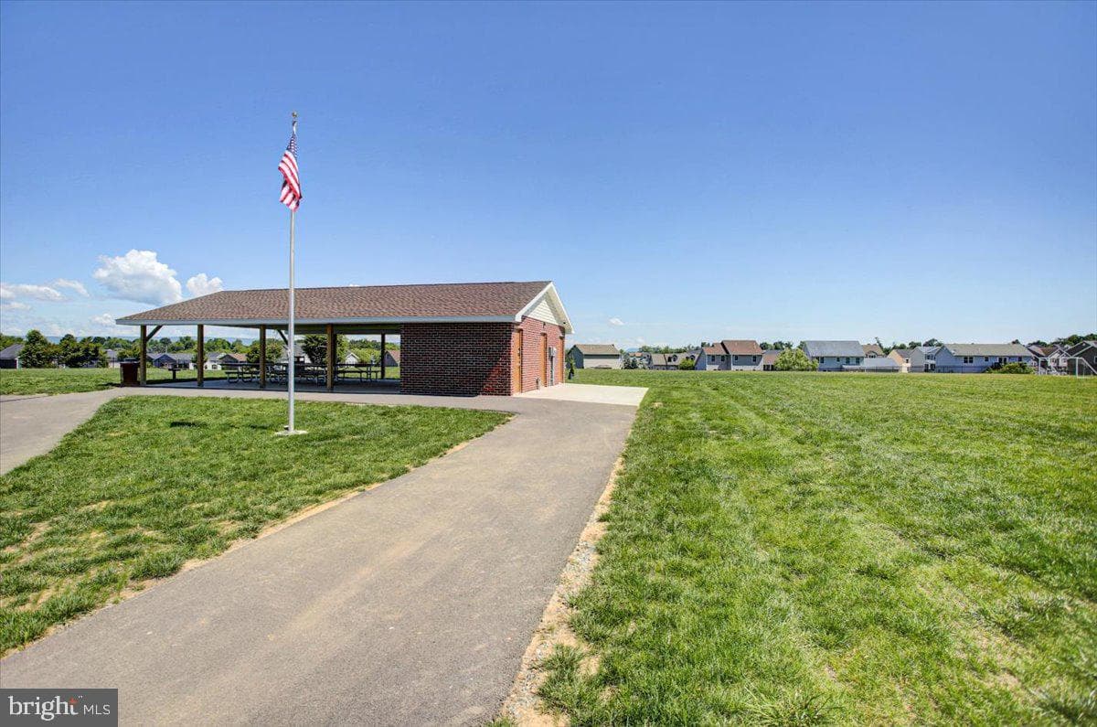 702 Southwood Drive photo 41