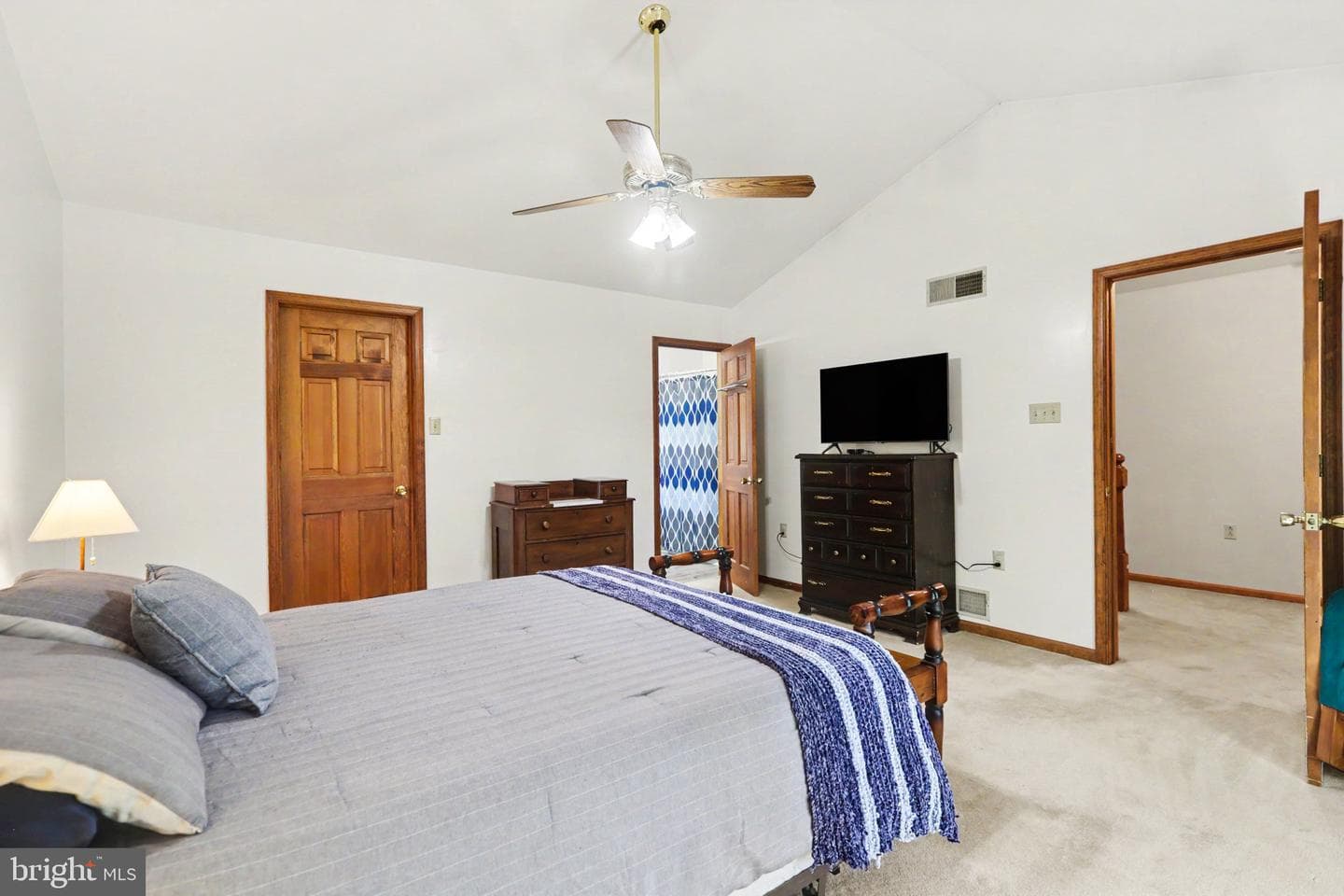 17 Victoria Way photo 24