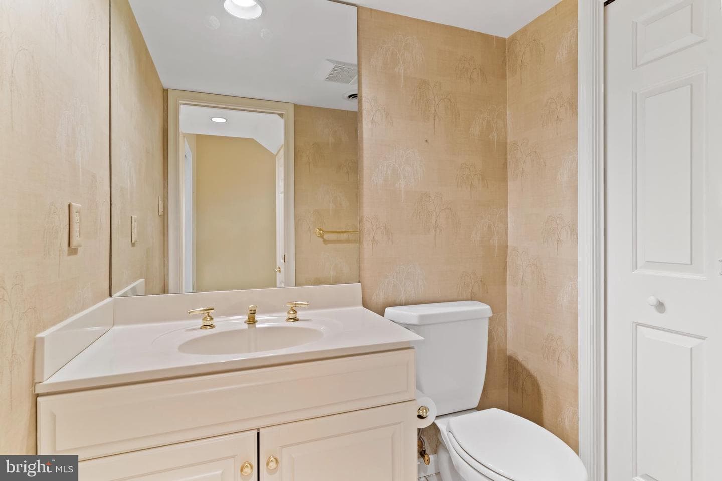27 Devonshire Square photo 22