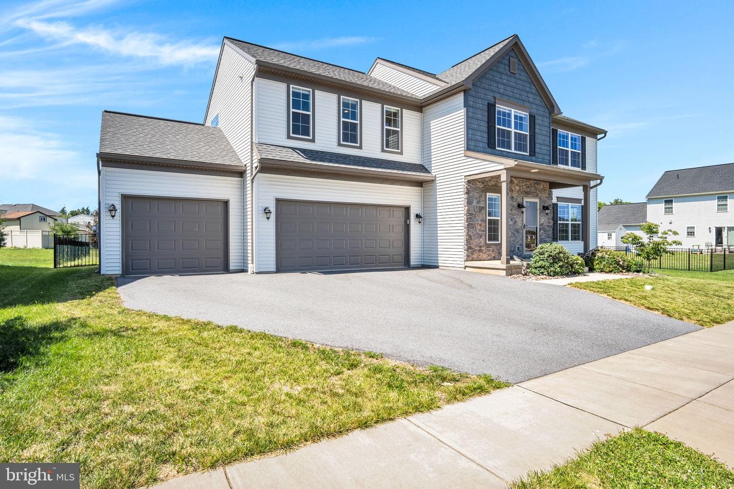 223 Wright Drive, Mechanicsburg