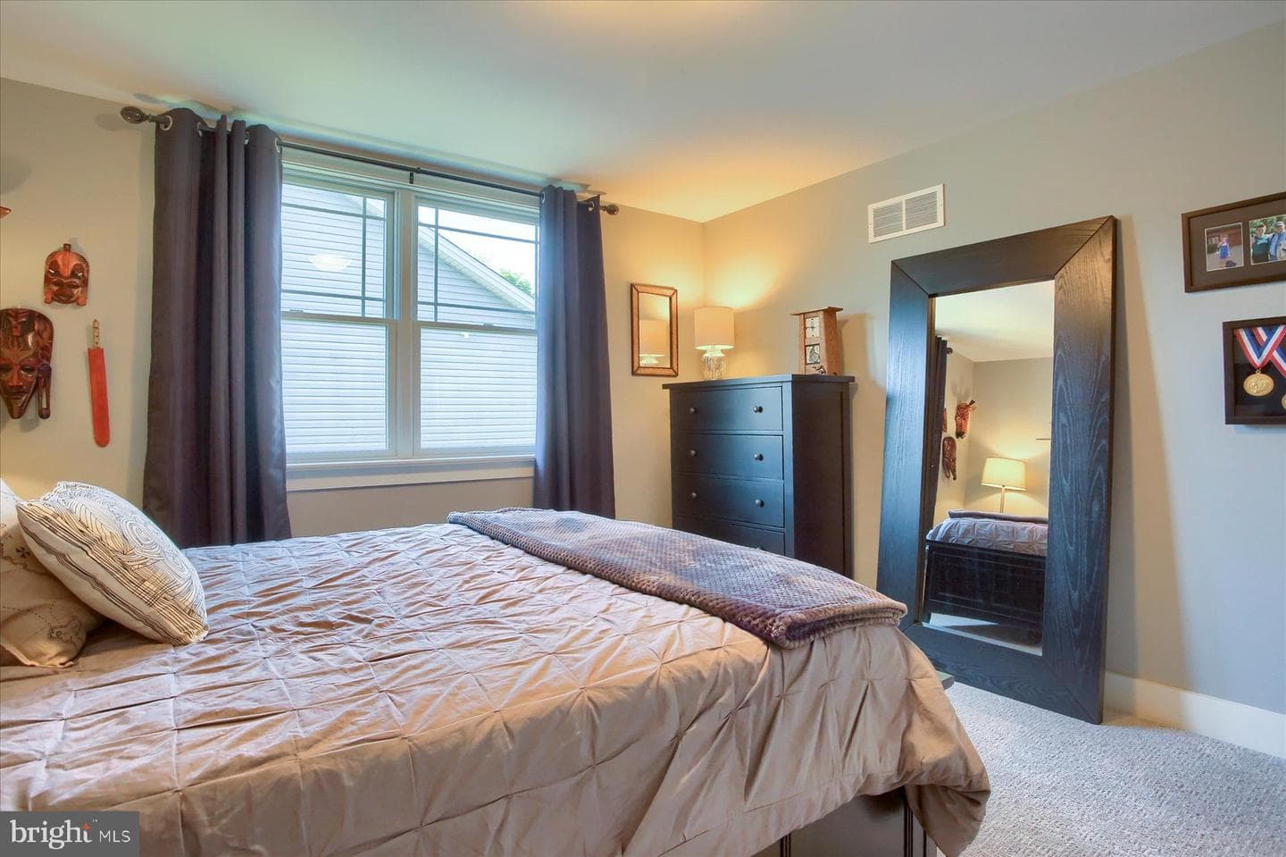 221 Wilson Street photo 34
