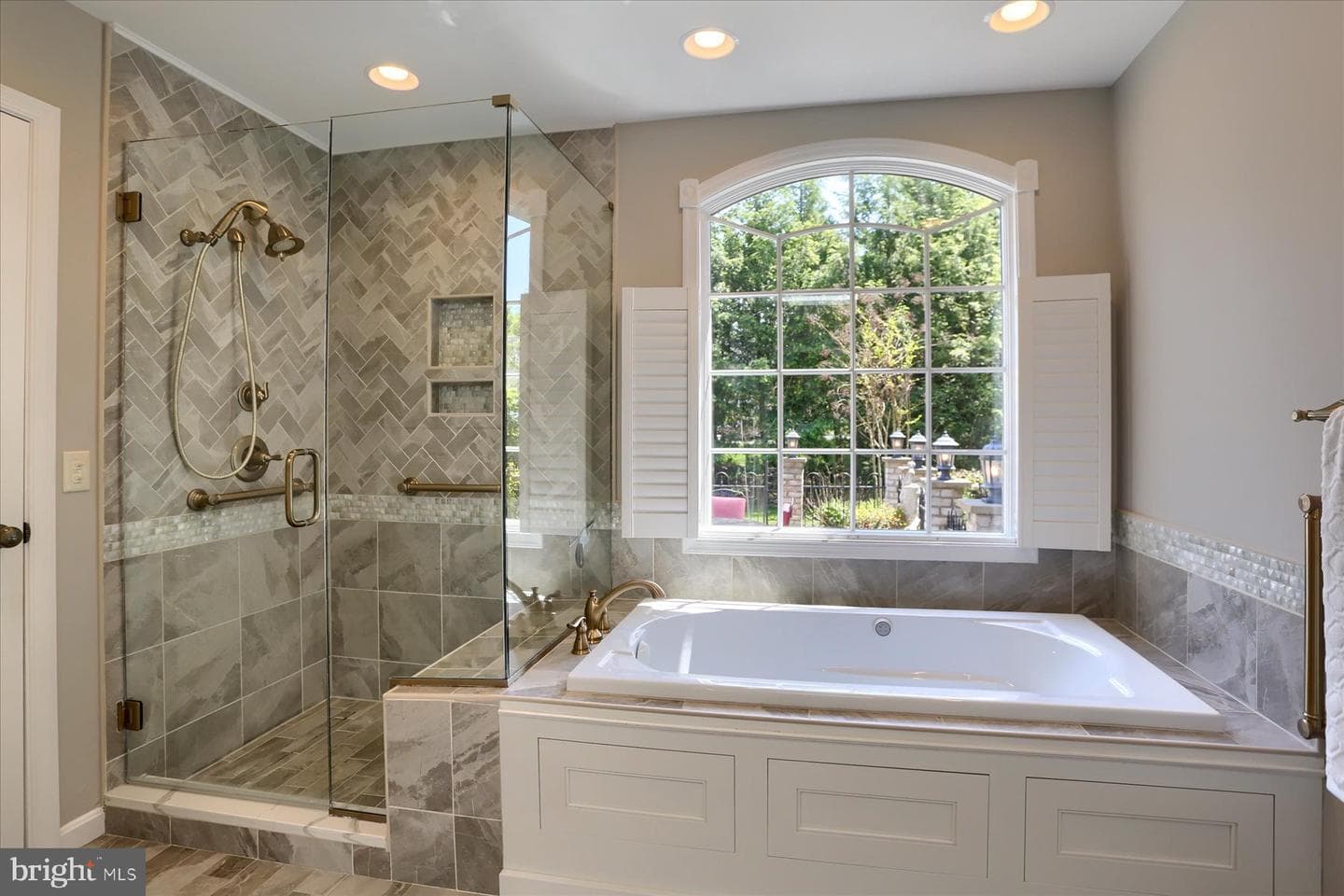 1207 White Birch Lane photo 12