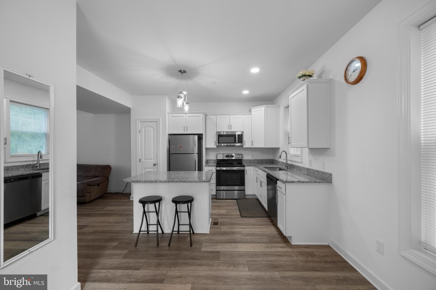 31 Parkview Dr photo 12