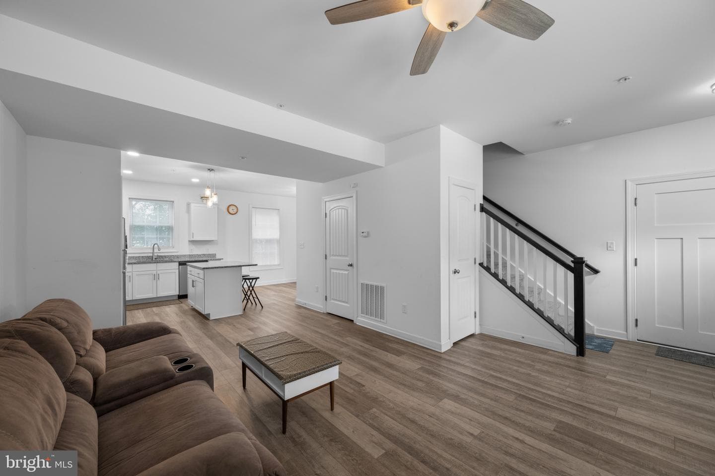 31 Parkview Dr photo 6