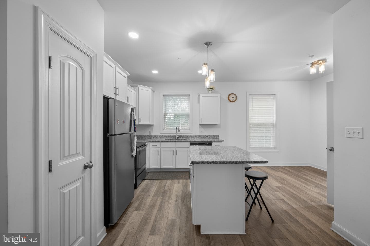 31 Parkview Dr photo 9