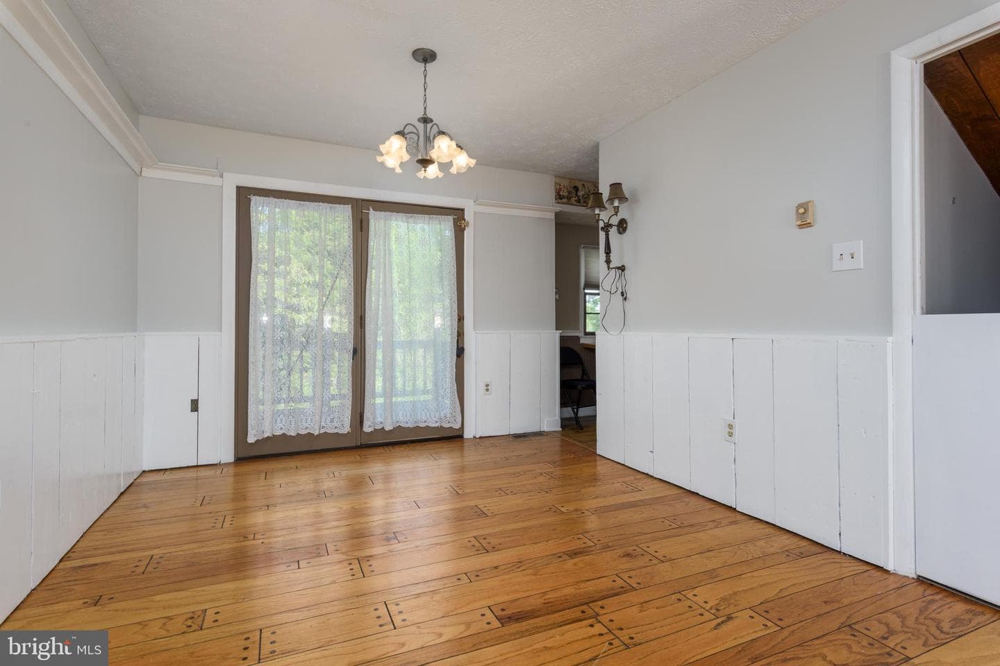 112 Stoner Drive photo 14