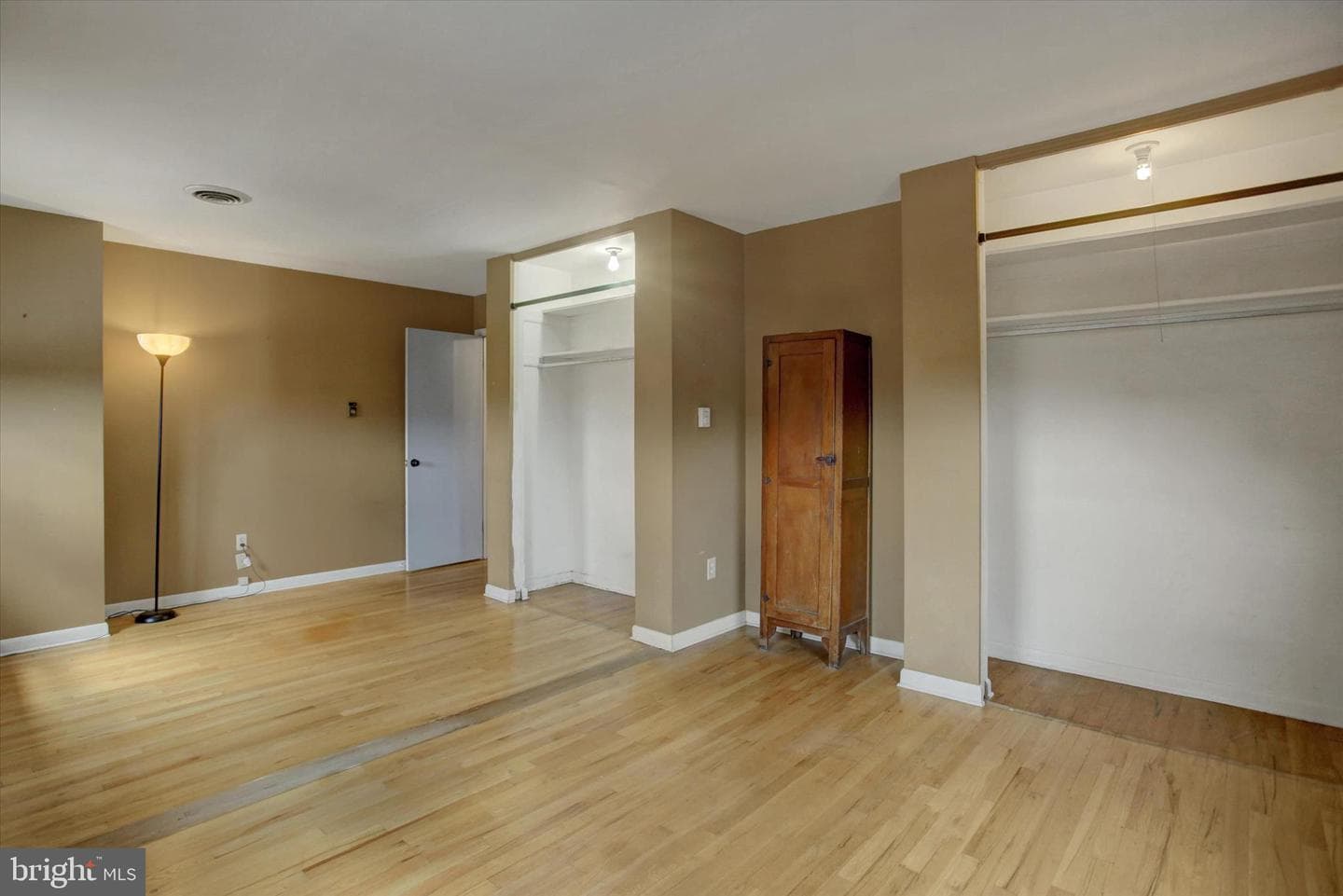 108 Willow Drive photo 27