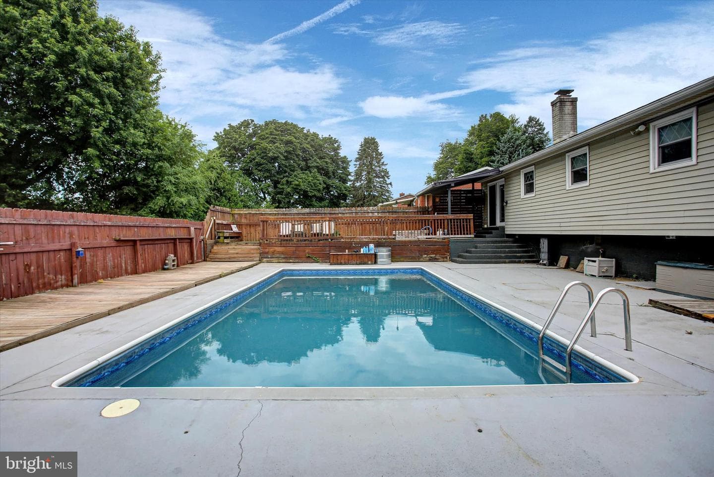 108 Willow Drive photo 48