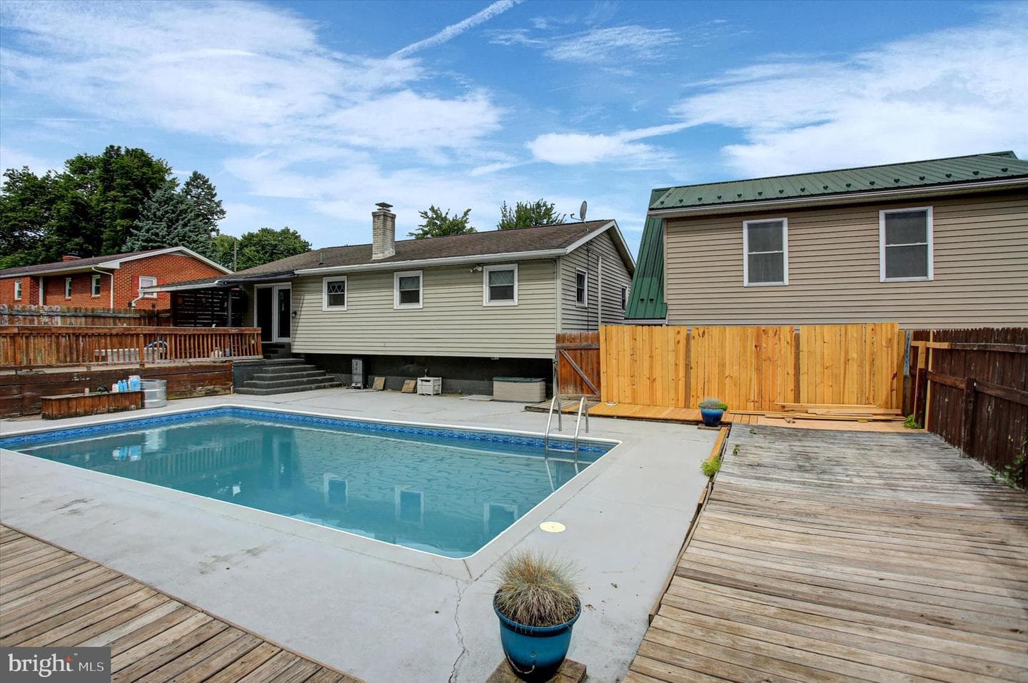 108 Willow Drive photo 49