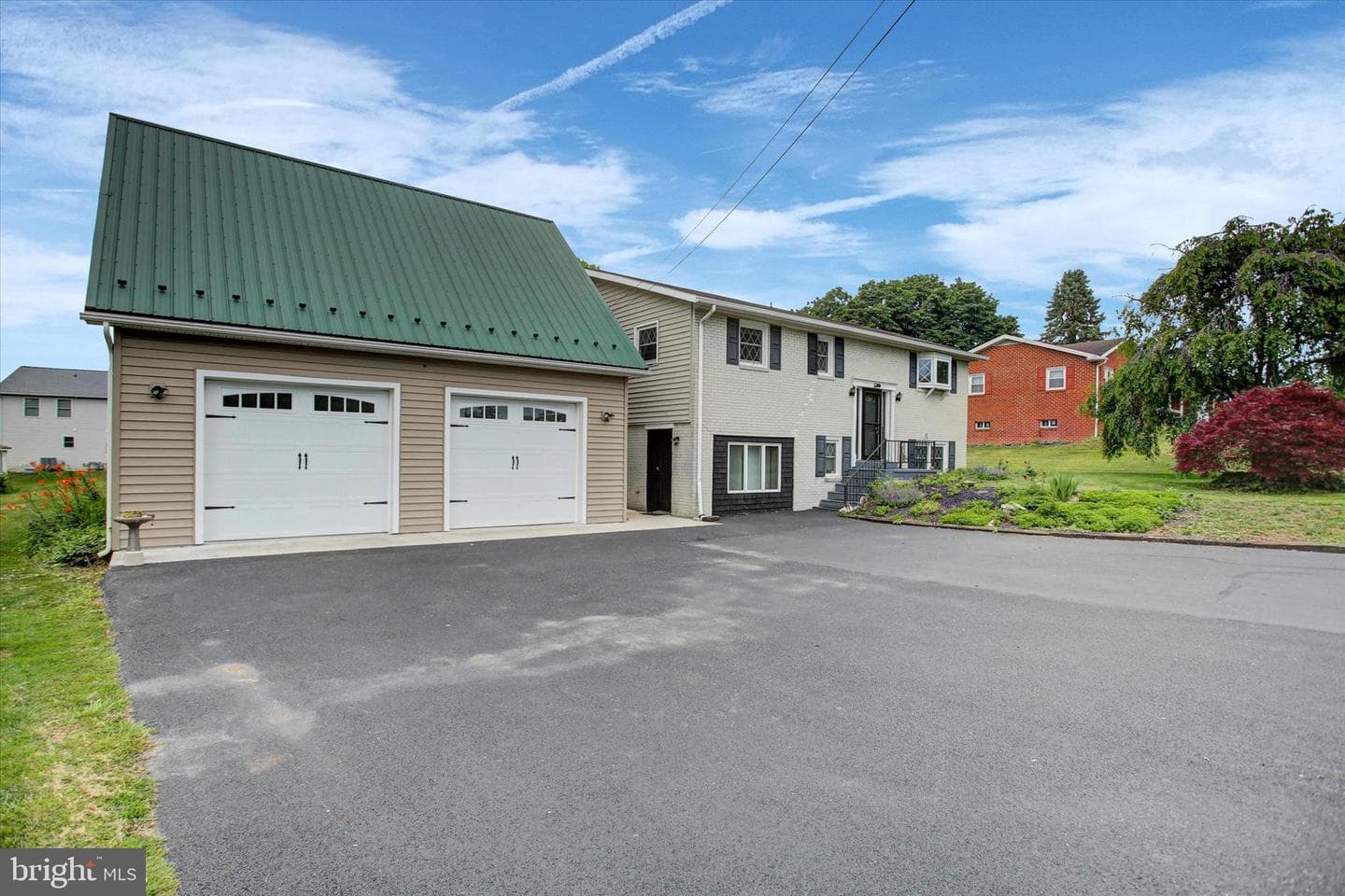 108 Willow Drive photo 6