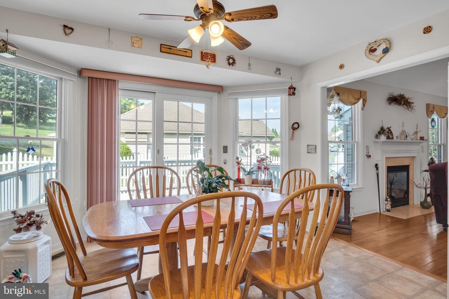 7 Larch Lane photo 12