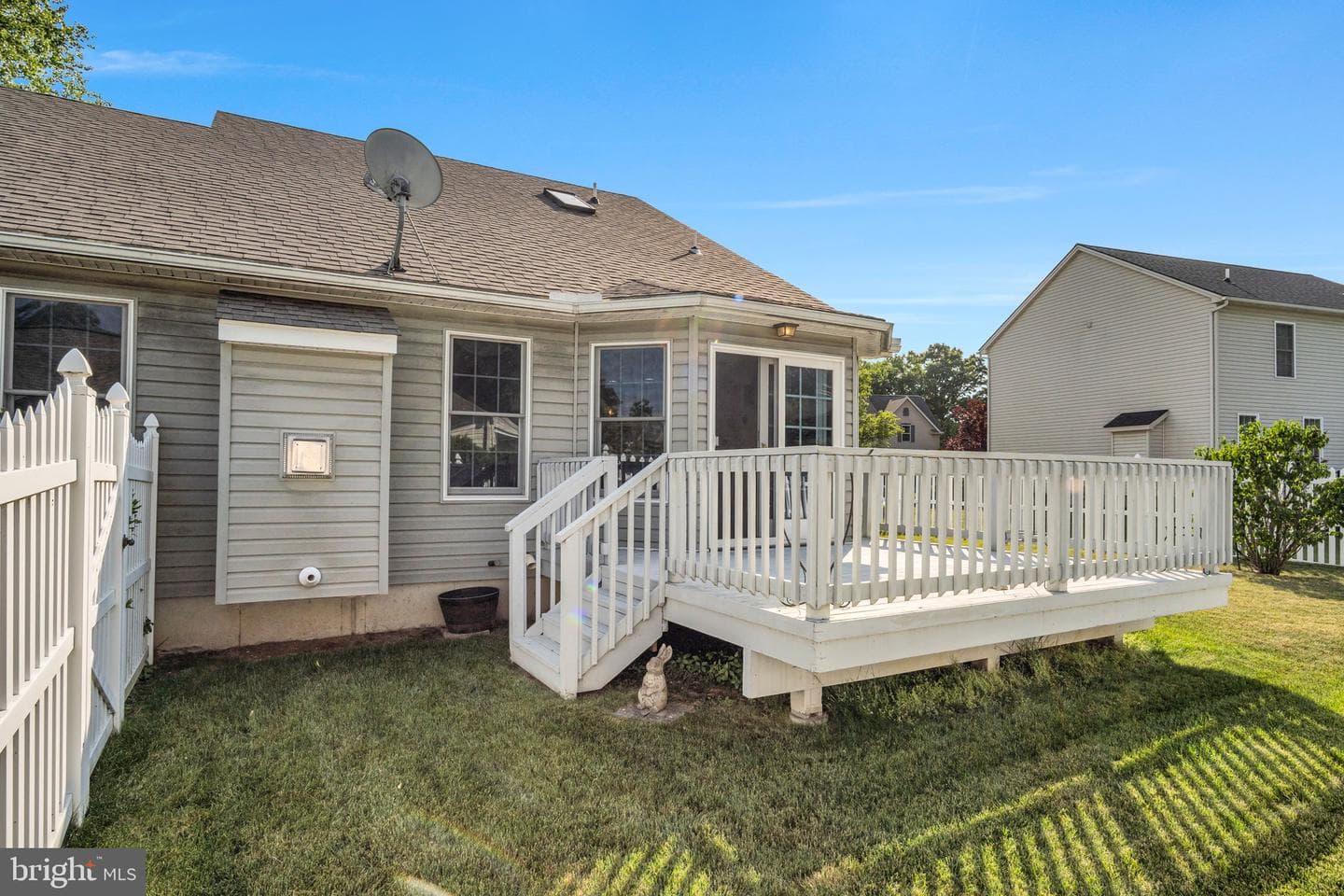 7 Larch Lane photo 32