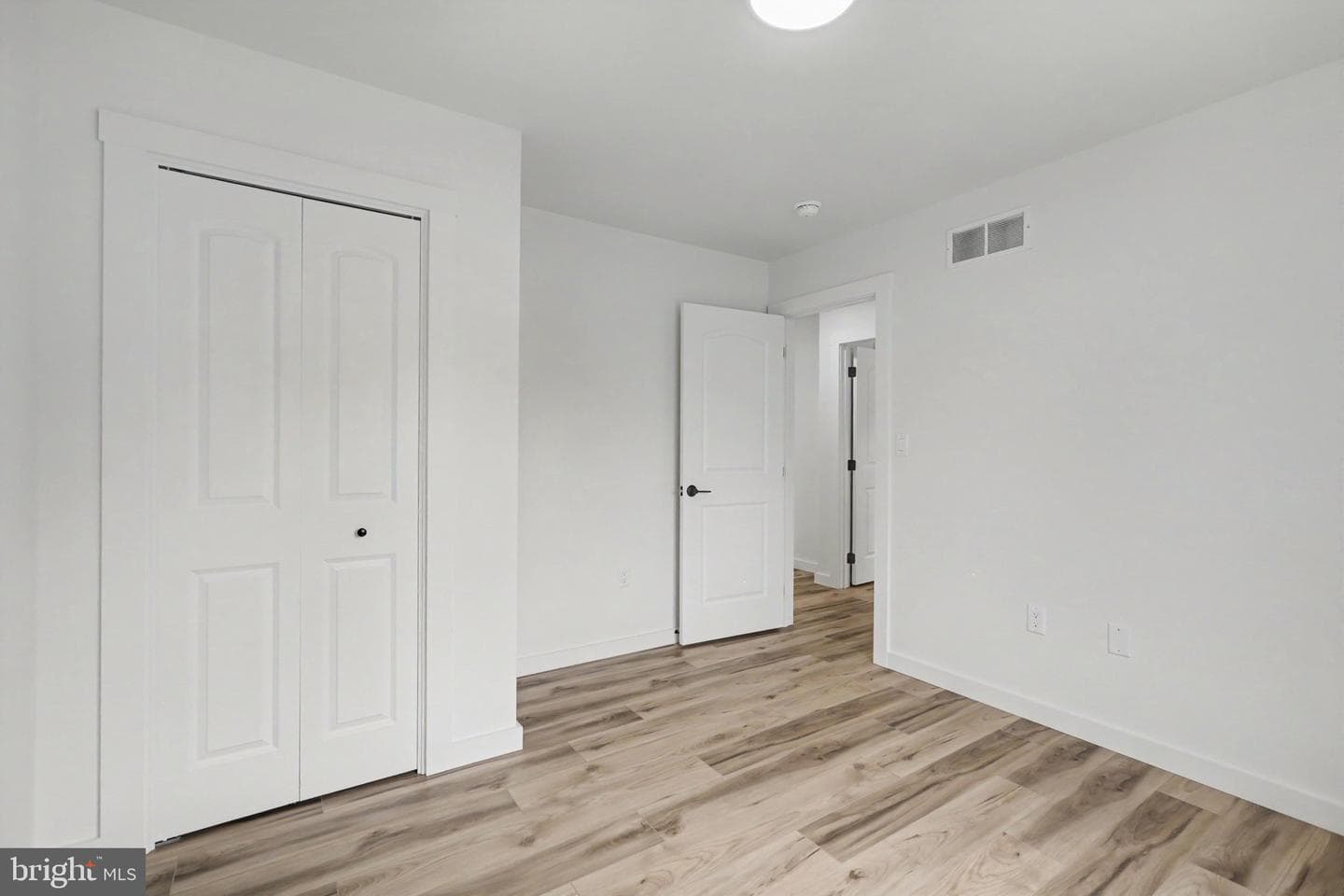 12 Oak Lane photo 27