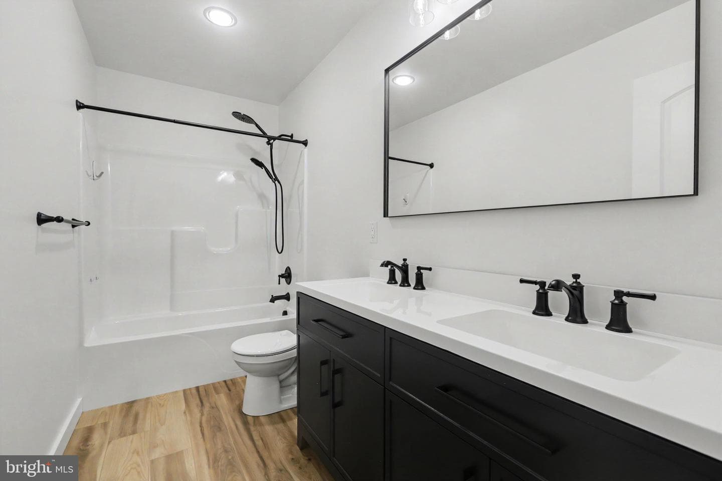 12 Oak Lane photo 30