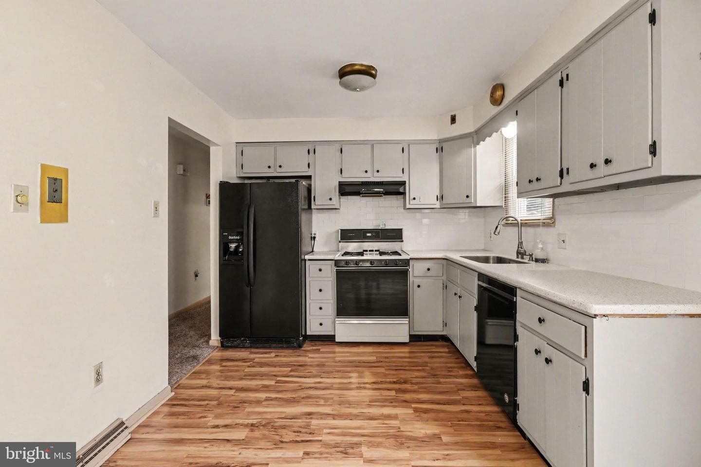 1200 Gross Drive photo 8