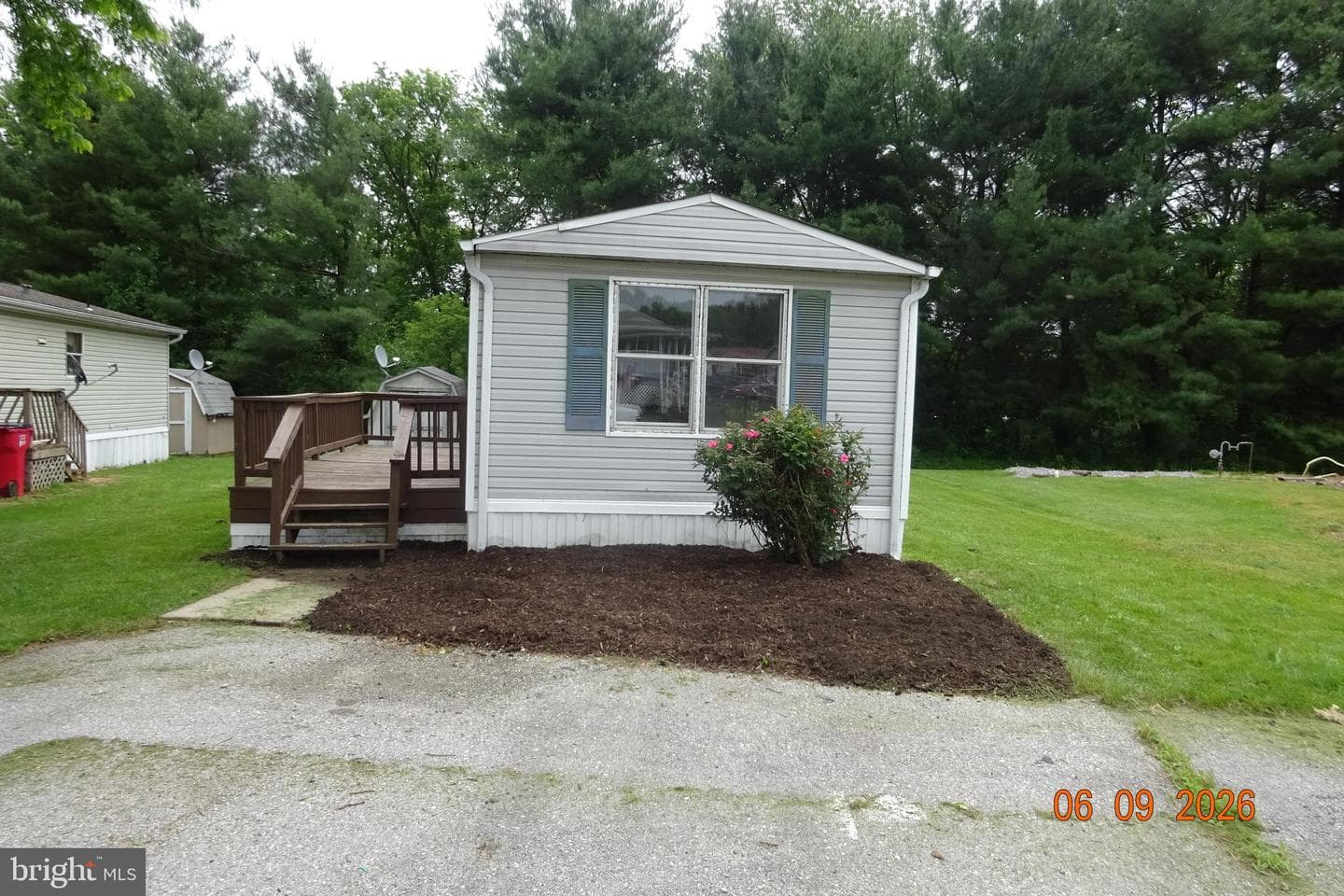 172 Rustic Drive photo 2
