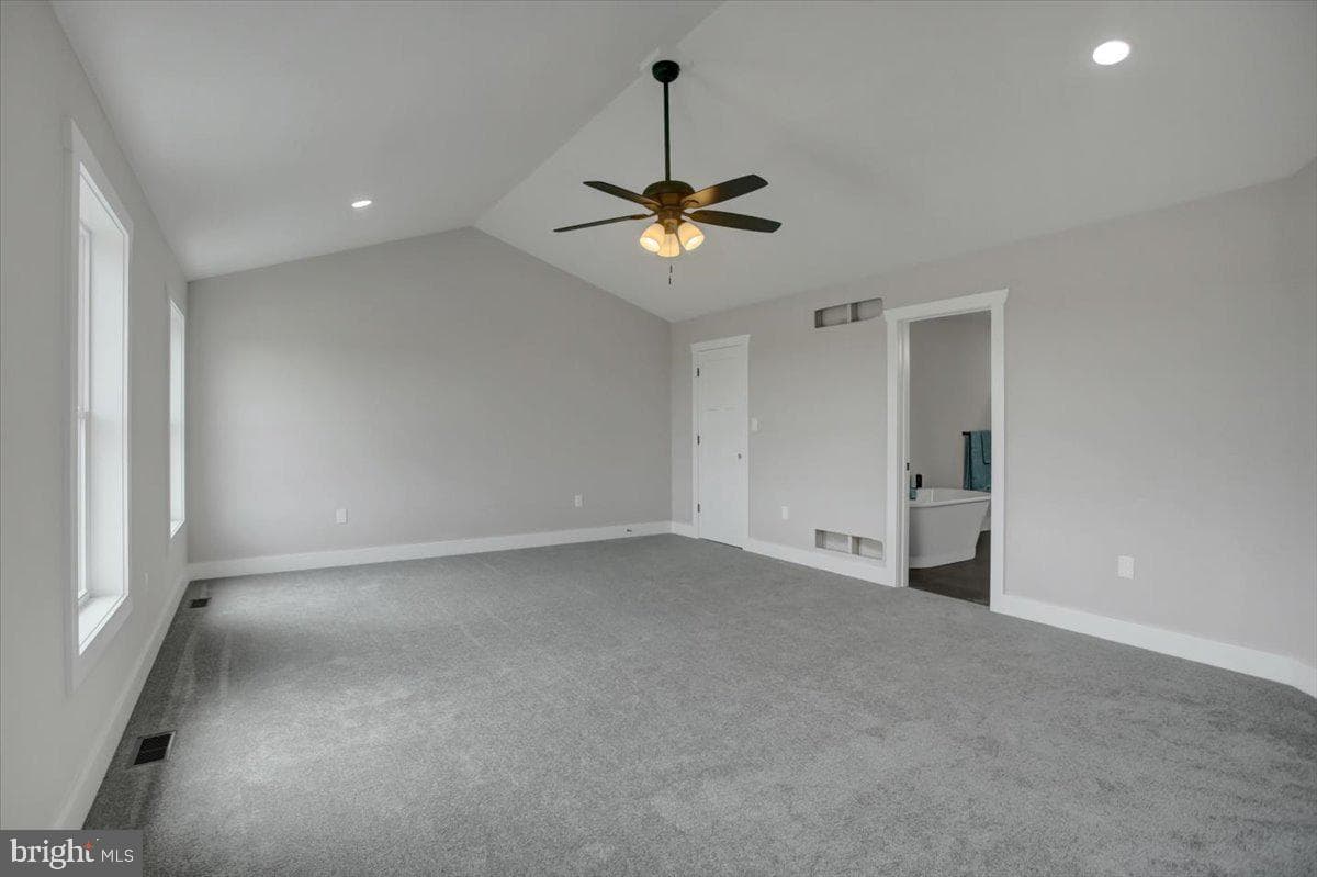 6 Suebecca Drive photo 25