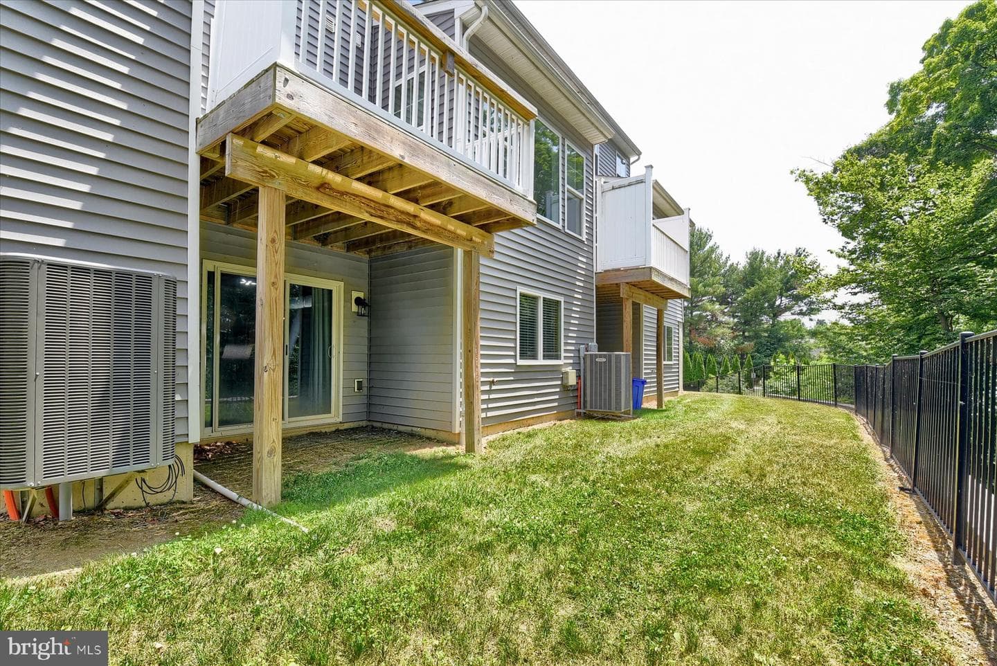 2 Woods Drive photo 19