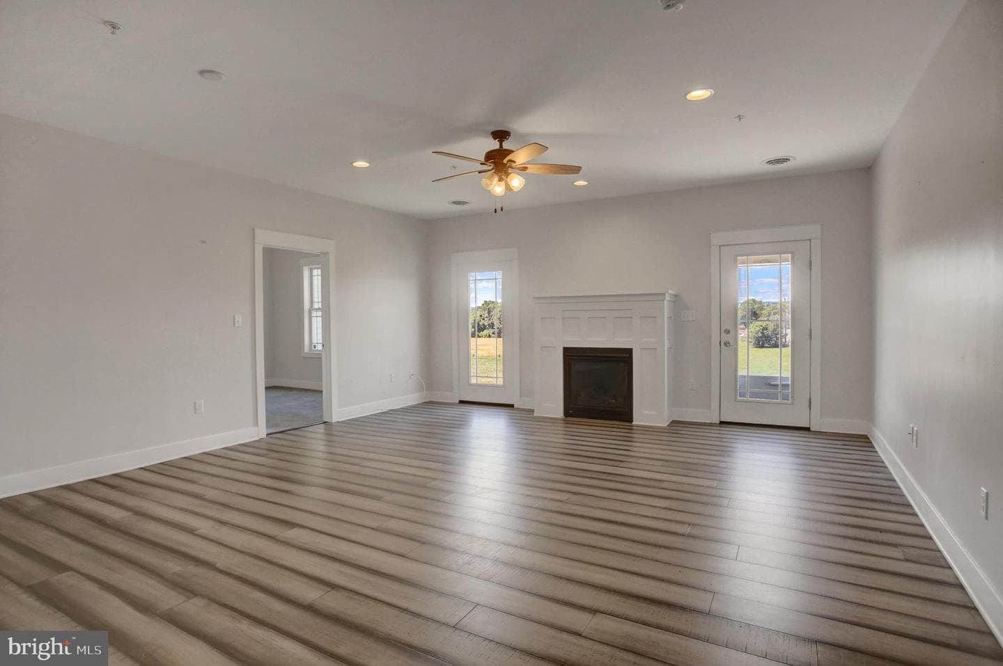 103 Blackbird Ln photo 16