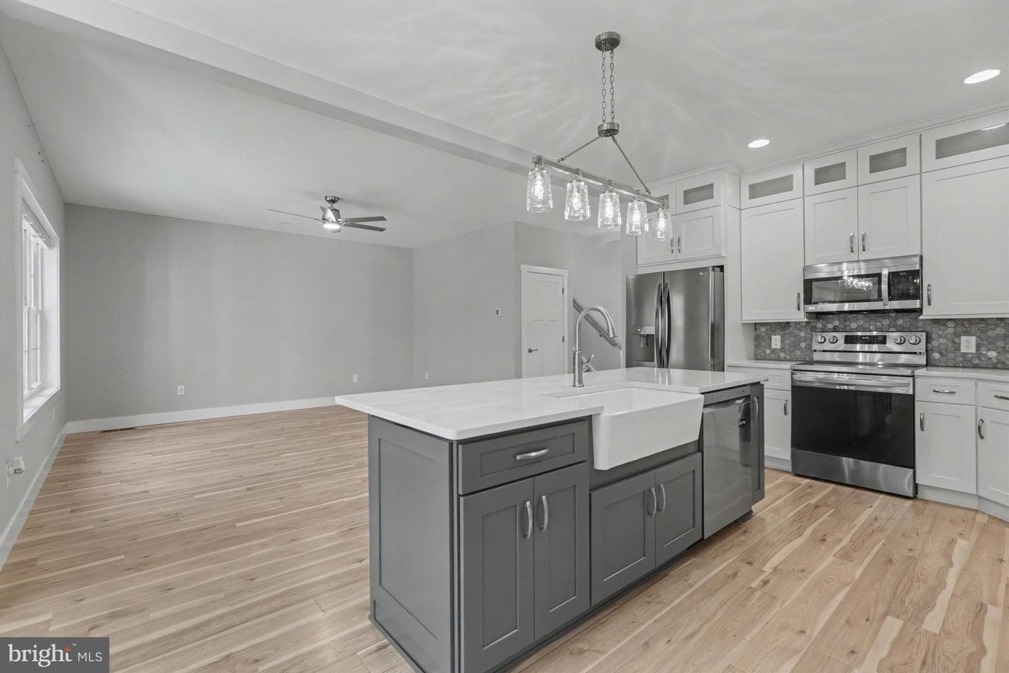 826 Sandbank Road photo 12