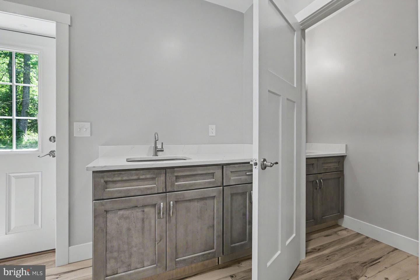 826 Sandbank Road photo 18