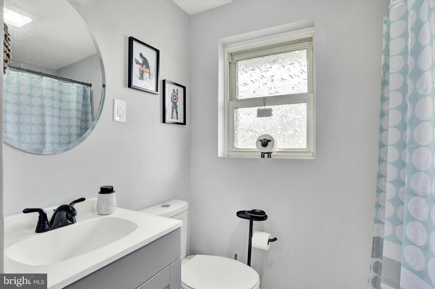 640 Walton Street photo 23