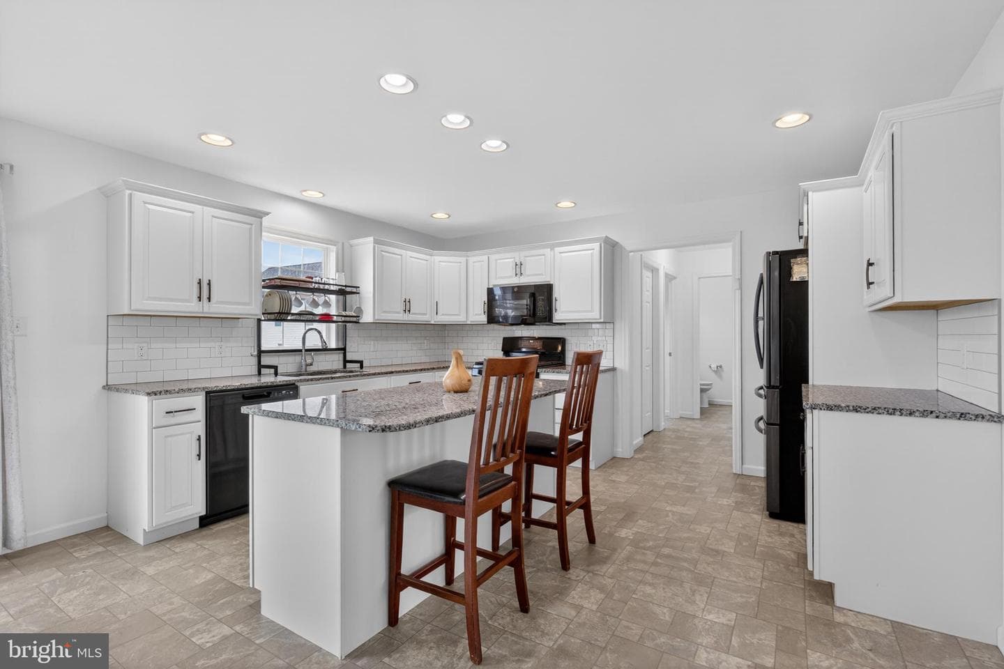 387 Reserve Lane photo 11