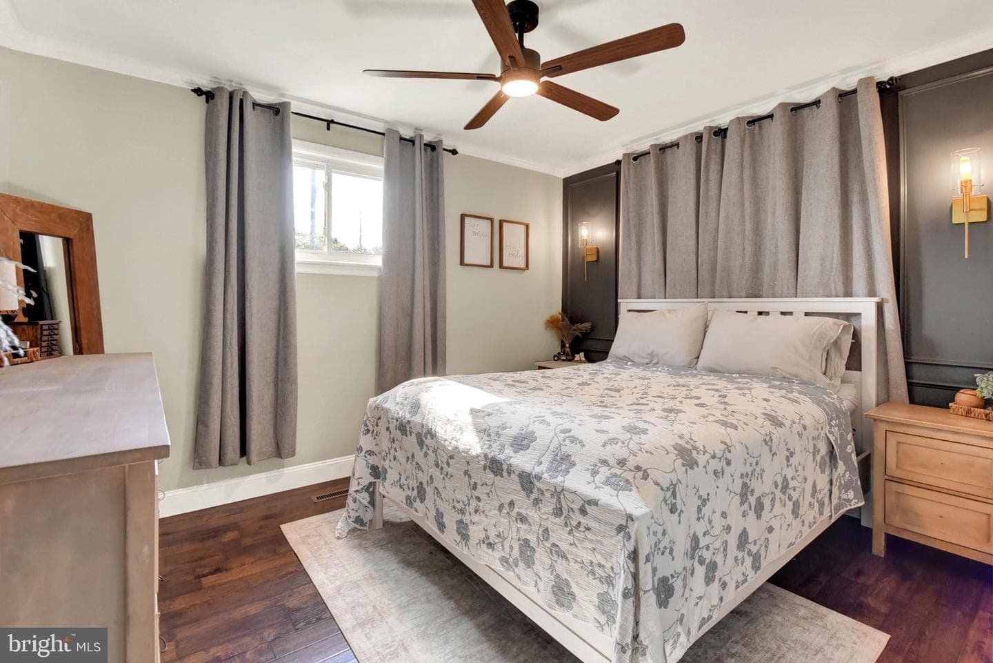313 Charles Road photo 11