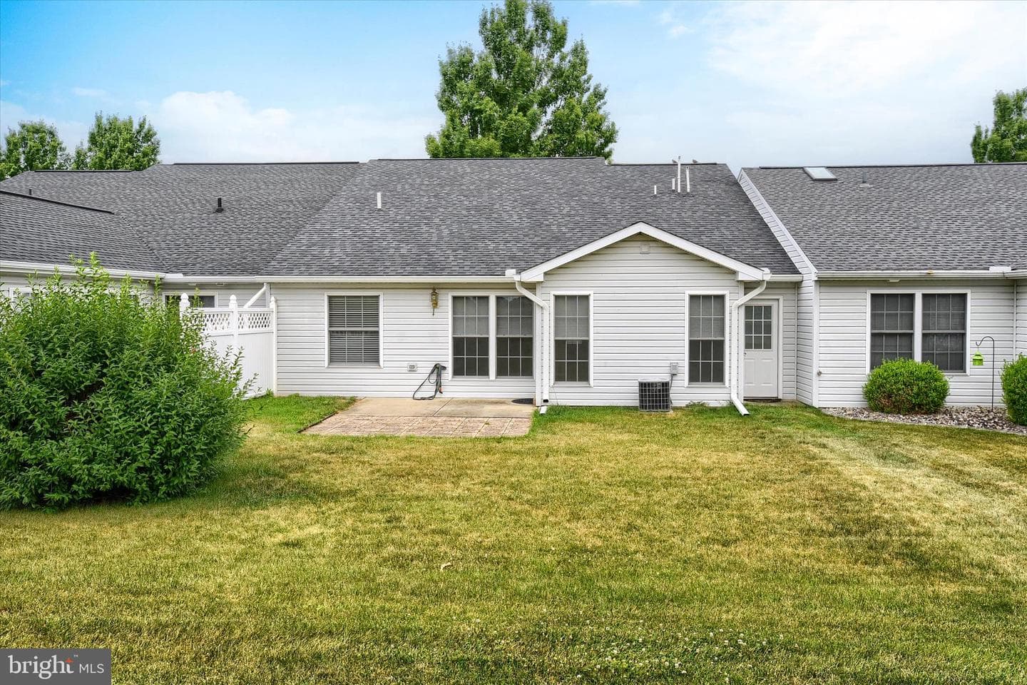 38 Ridgeway Drive photo 28