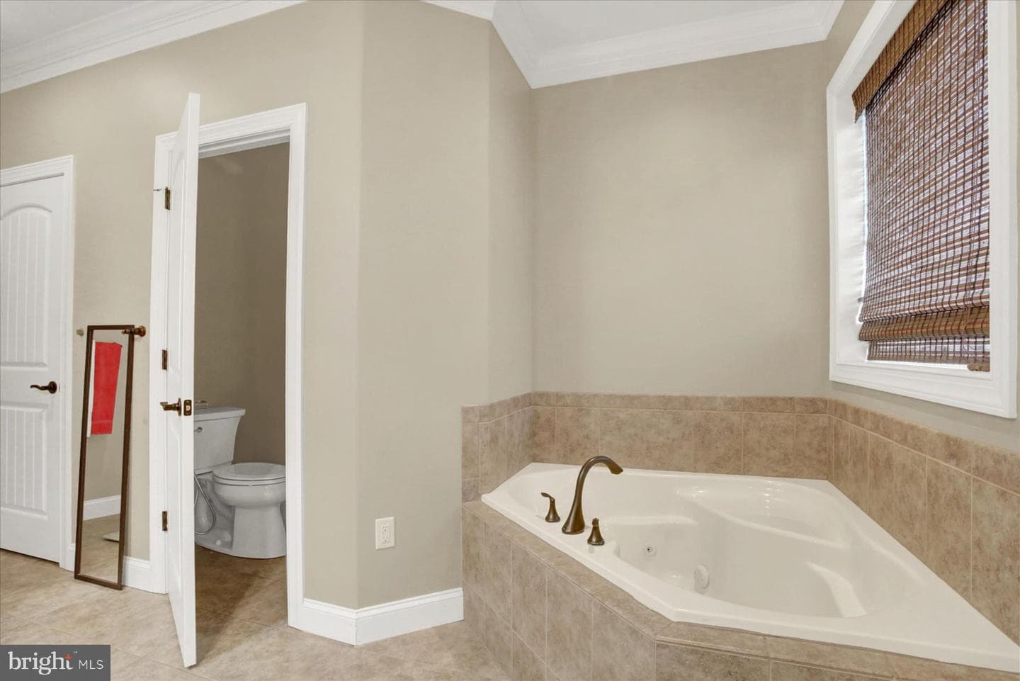 745 Grandon Way photo 36