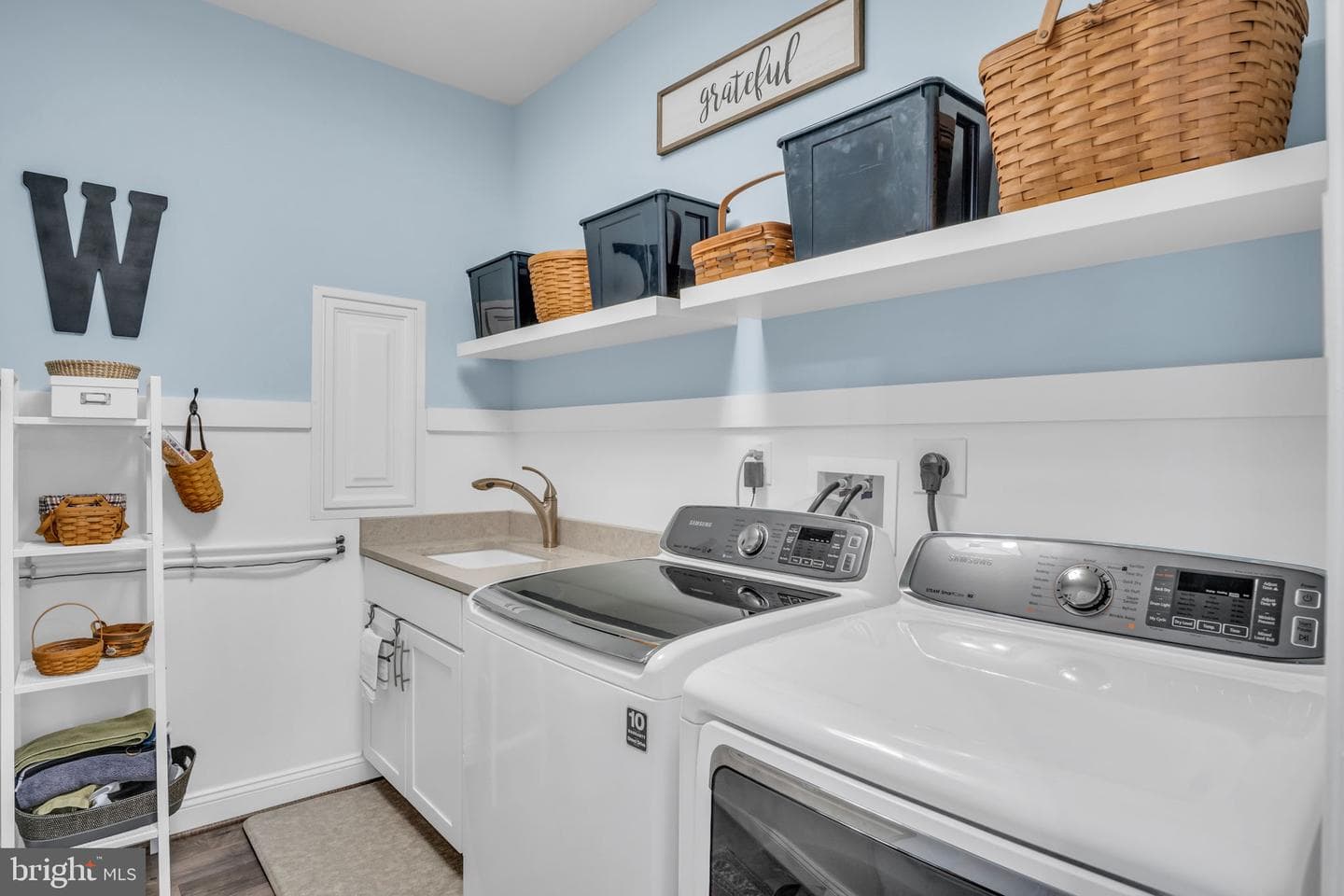 312 Founders Way photo 36