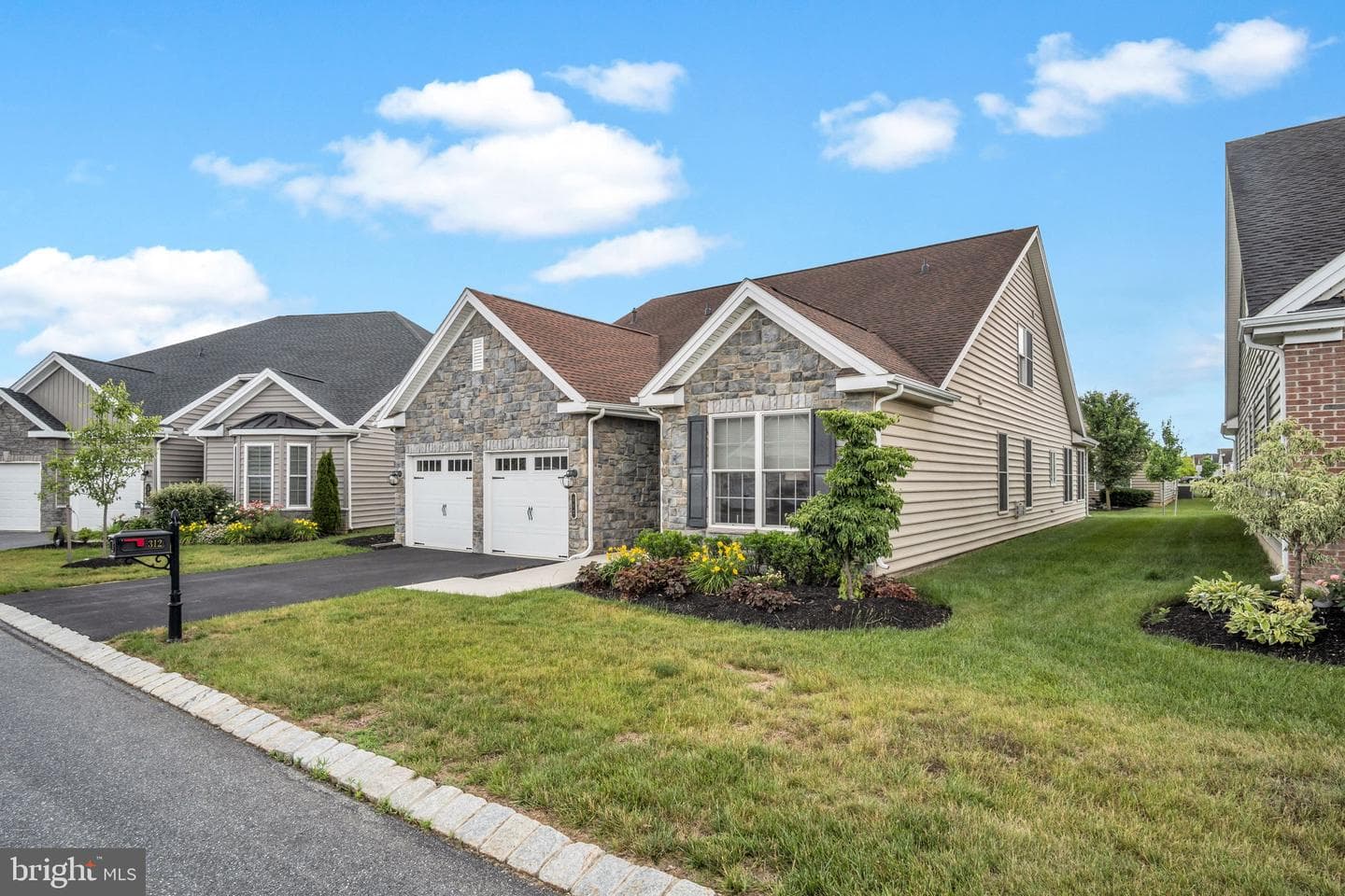 312 Founders Way photo 39