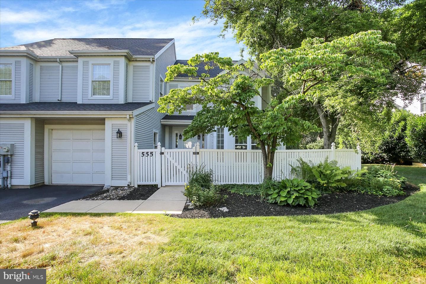 555 S 3rd Street, Lemoyne