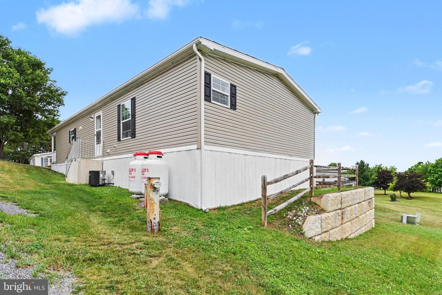 10 N View Dr photo 27
