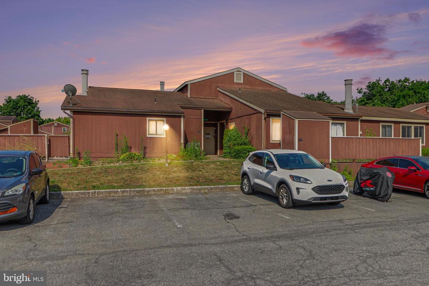 223 Lee Ct, Enola