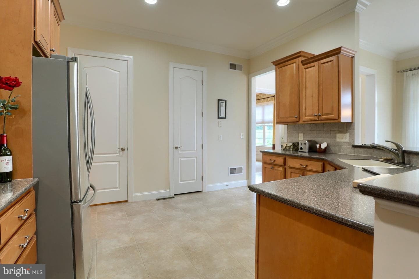 425 Carmella Dr photo 17