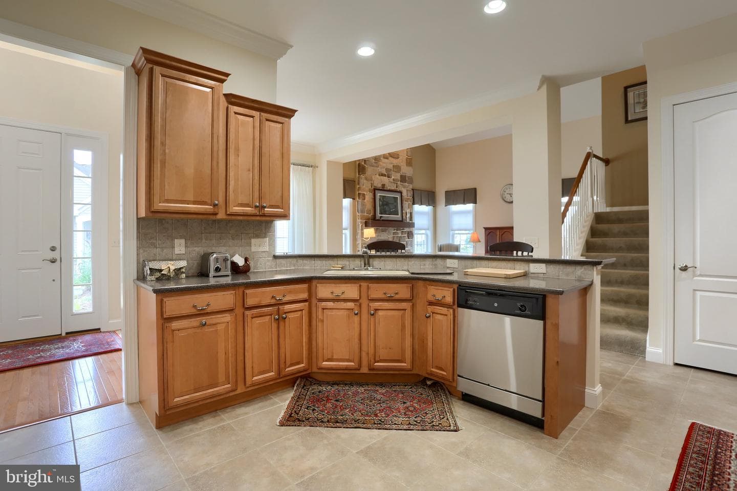 425 Carmella Dr photo 18