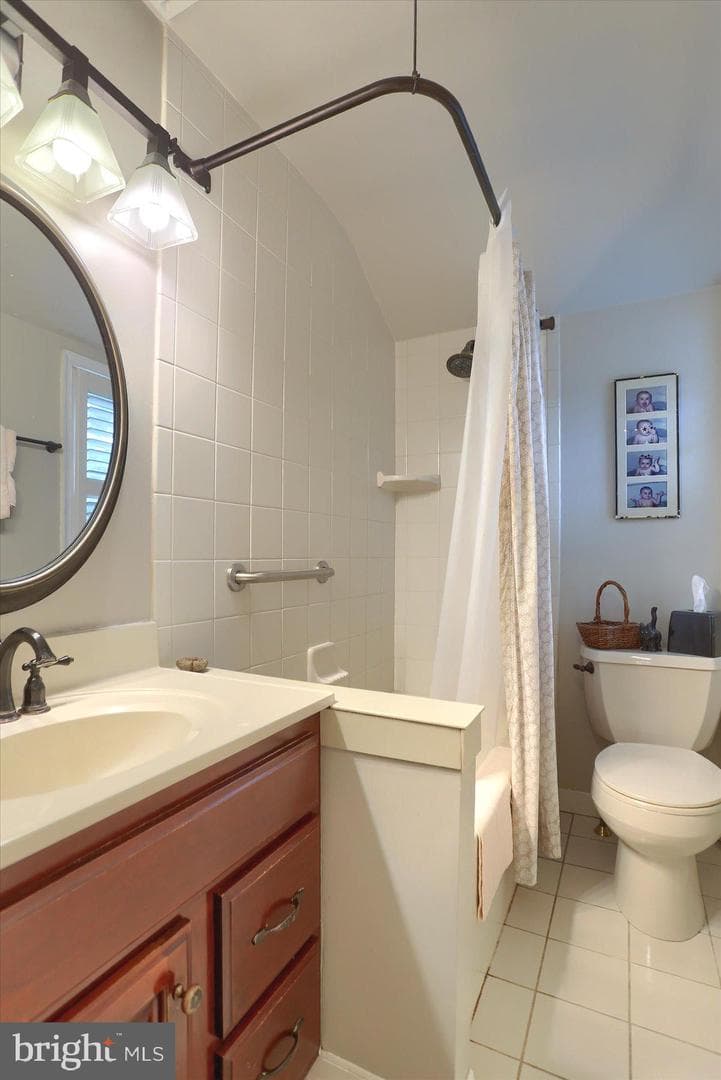 221 Bailey Street photo 29