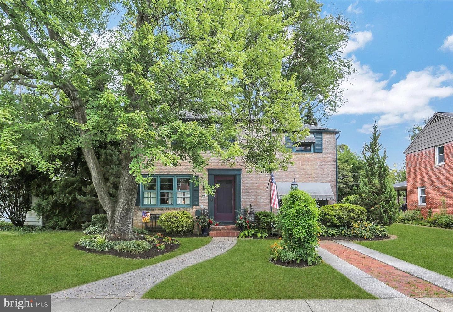 221 Bailey Street photo 3