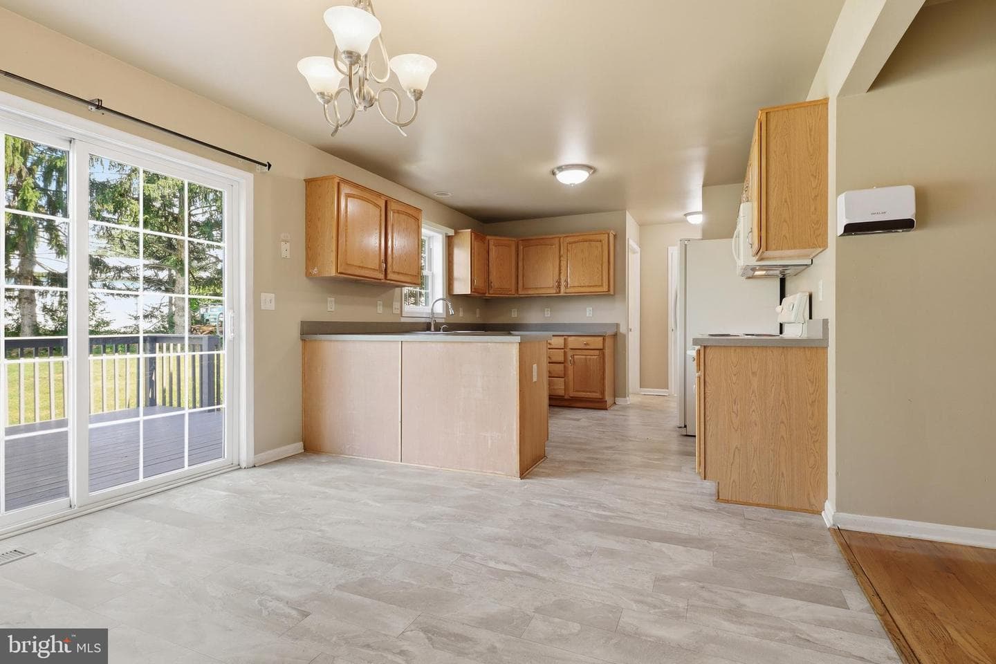 2 Forgedale Dr photo 12