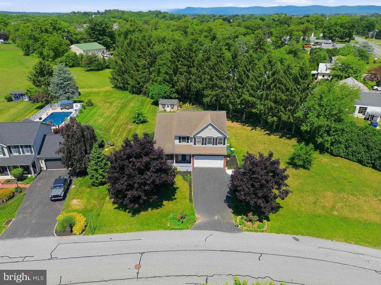 2 Forgedale Dr photo 42