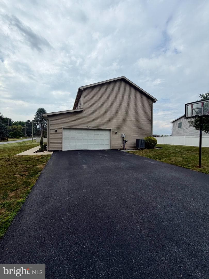 222 Chester Road photo 31