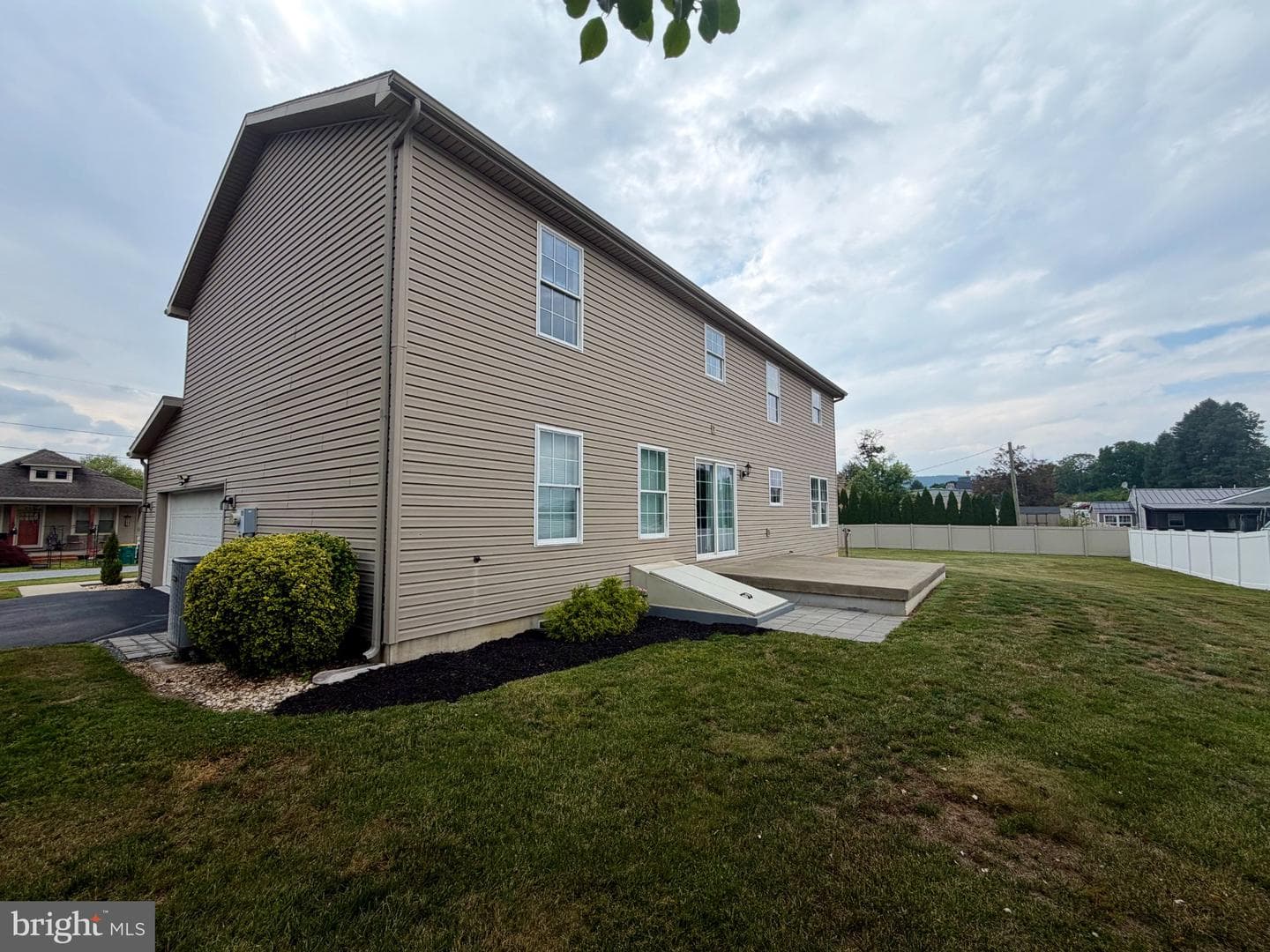 222 Chester Road photo 33