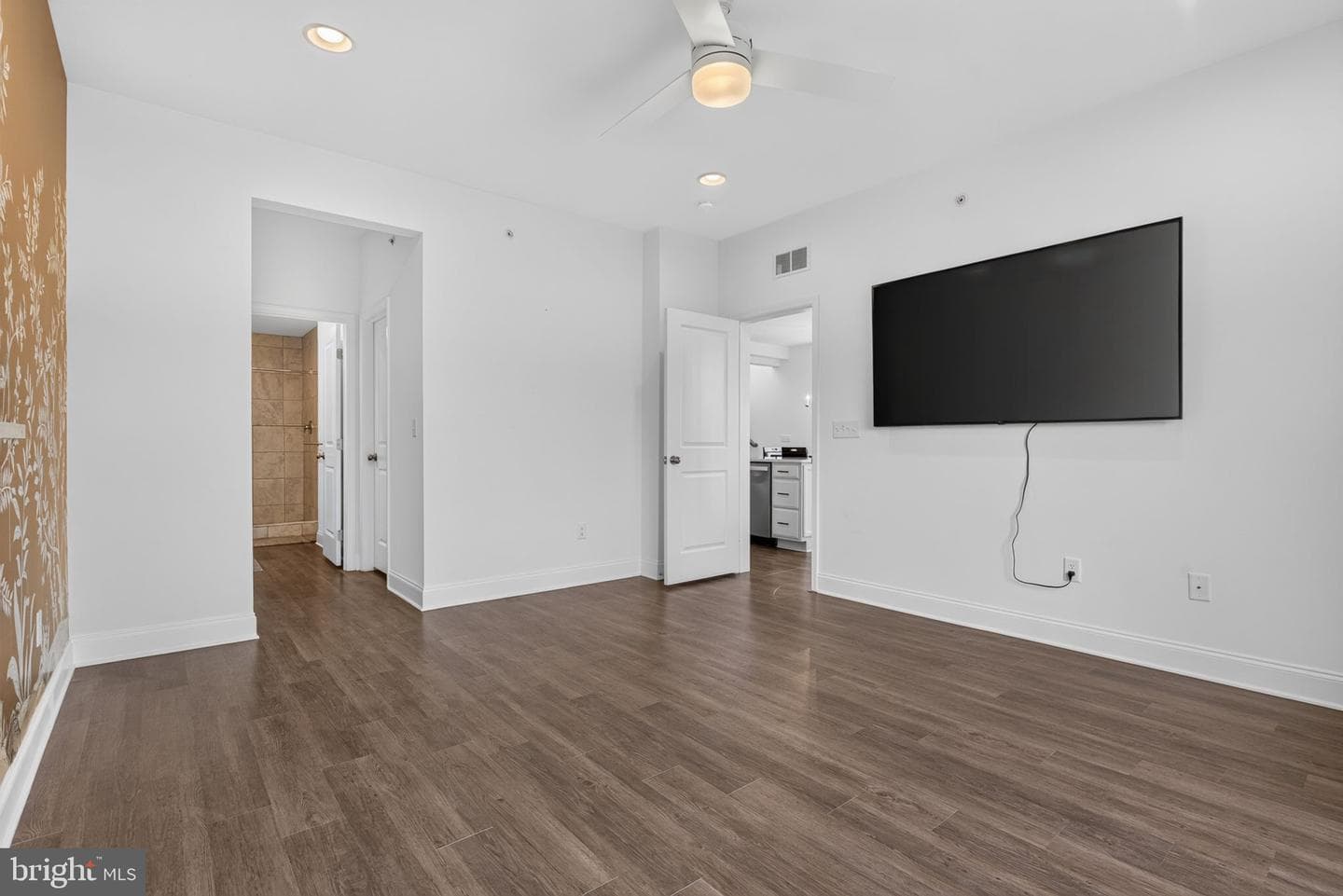1403 Woolford Way photo 23