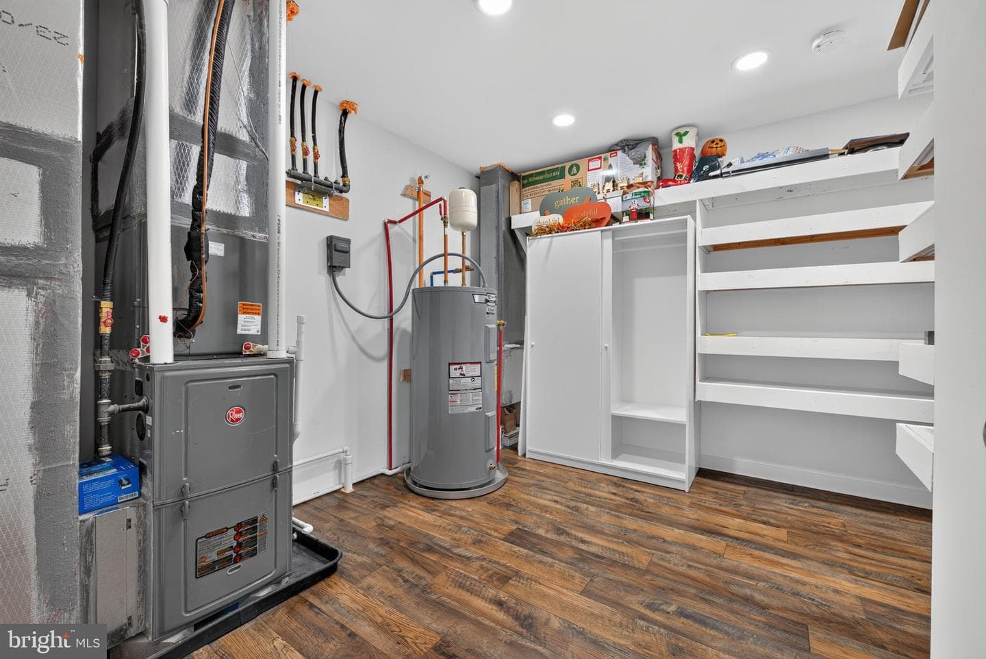 1403 Woolford Way photo 36