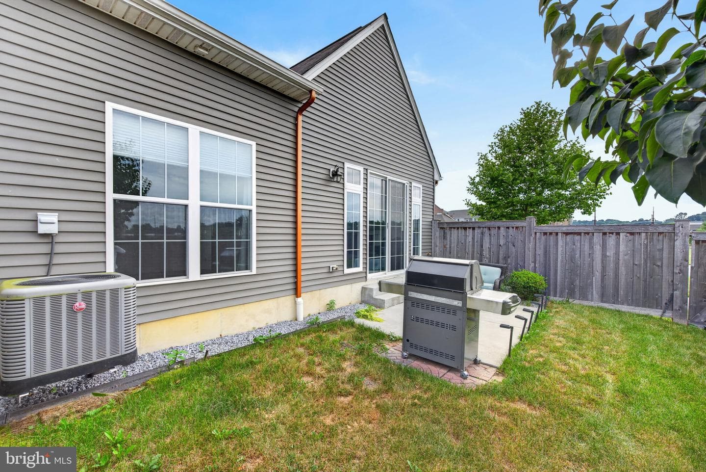 1403 Woolford Way photo 40