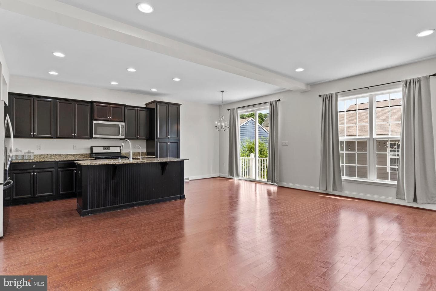 524 Shaw photo 14