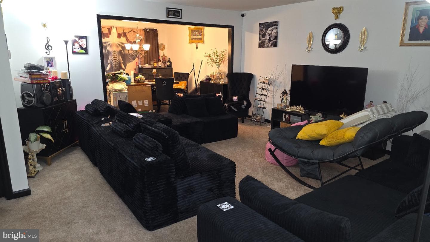 57 Keefer Way photo 3