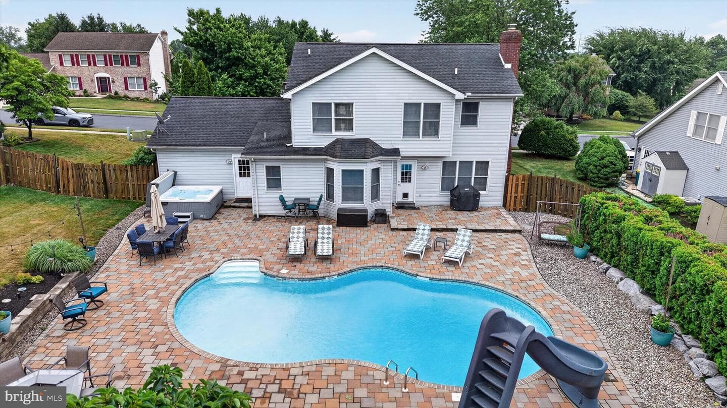 6128 Wallingford Way photo 47