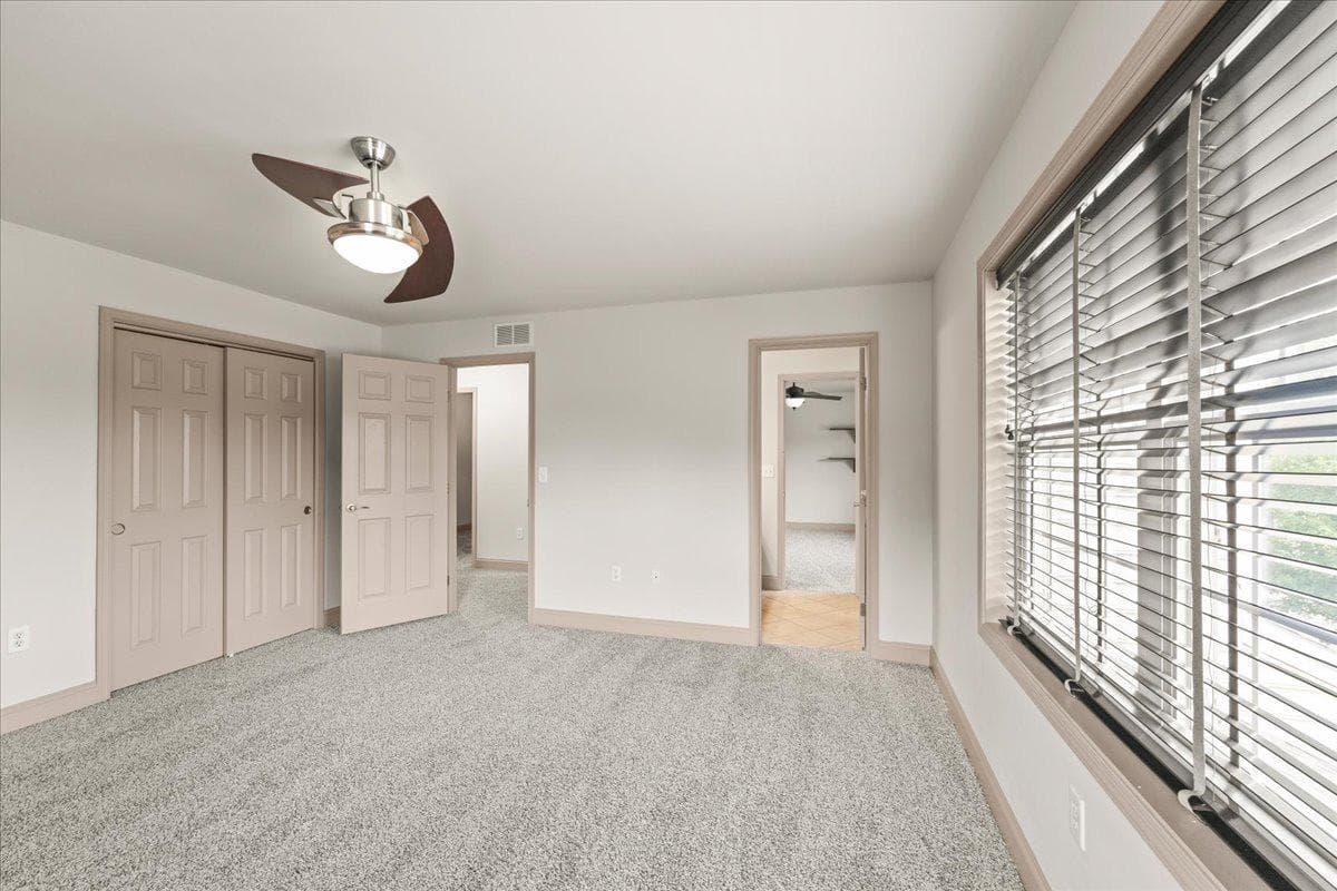 140 Ashford Way photo 20